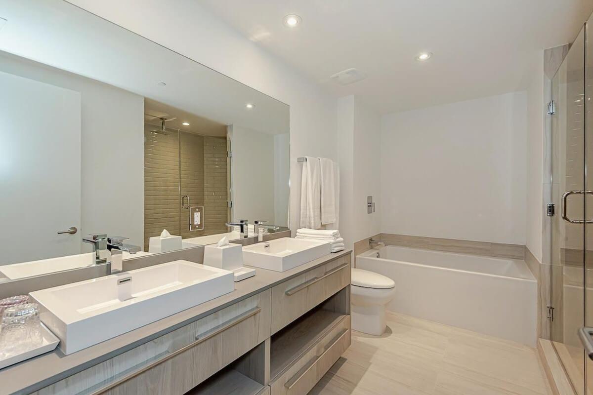 Appartamento Wrap Around Balcony - Insane Views - Amazing Pools Hollywood Esterno foto