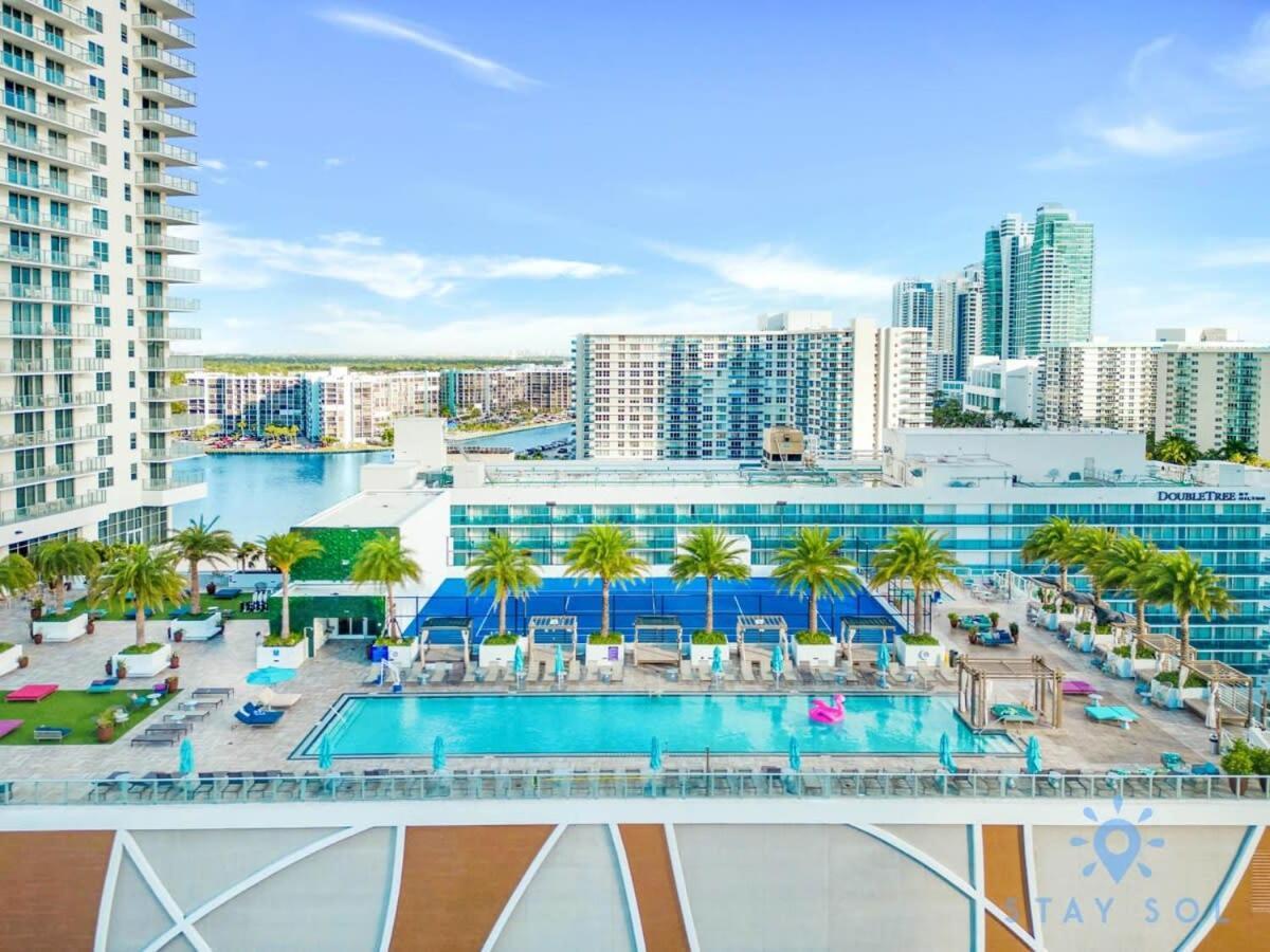 Appartamento Wrap Around Balcony - Insane Views - Amazing Pools Hollywood Esterno foto