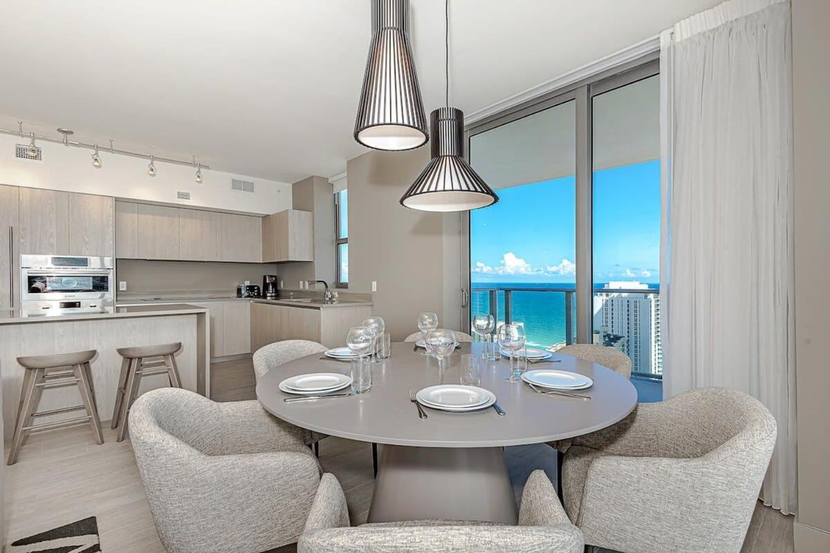 Appartamento Wrap Around Balcony - Insane Views - Amazing Pools Hollywood Esterno foto