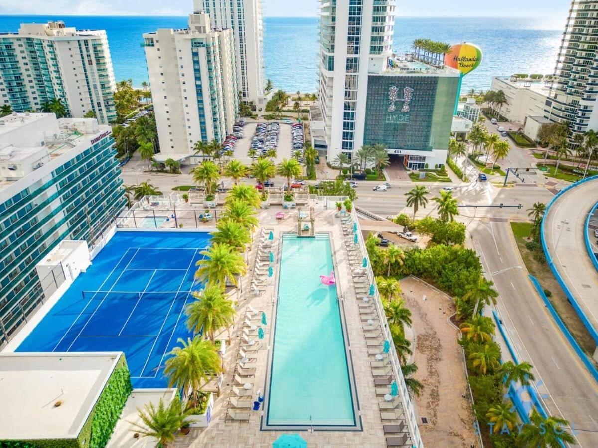 Appartamento Wrap Around Balcony - Insane Views - Amazing Pools Hollywood Esterno foto