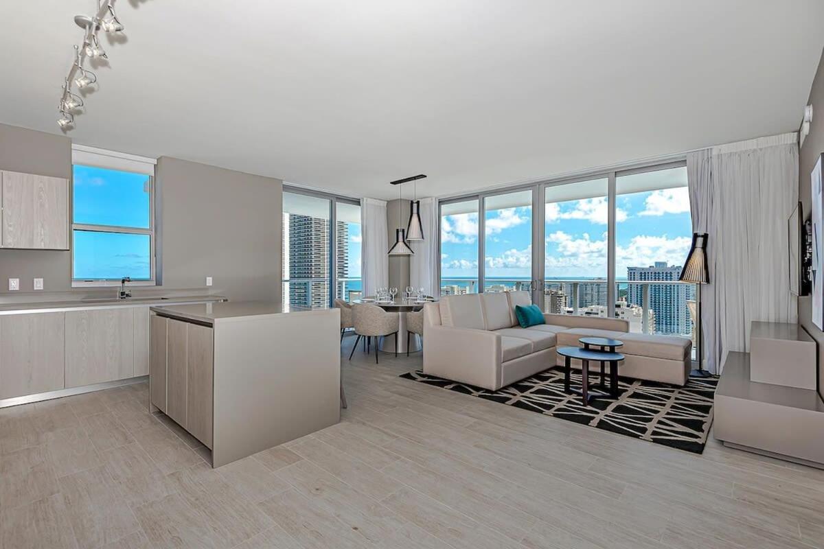 Appartamento Wrap Around Balcony - Insane Views - Amazing Pools Hollywood Esterno foto